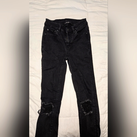 American eagle skinny ripped black jeans - Picture 1 of 1